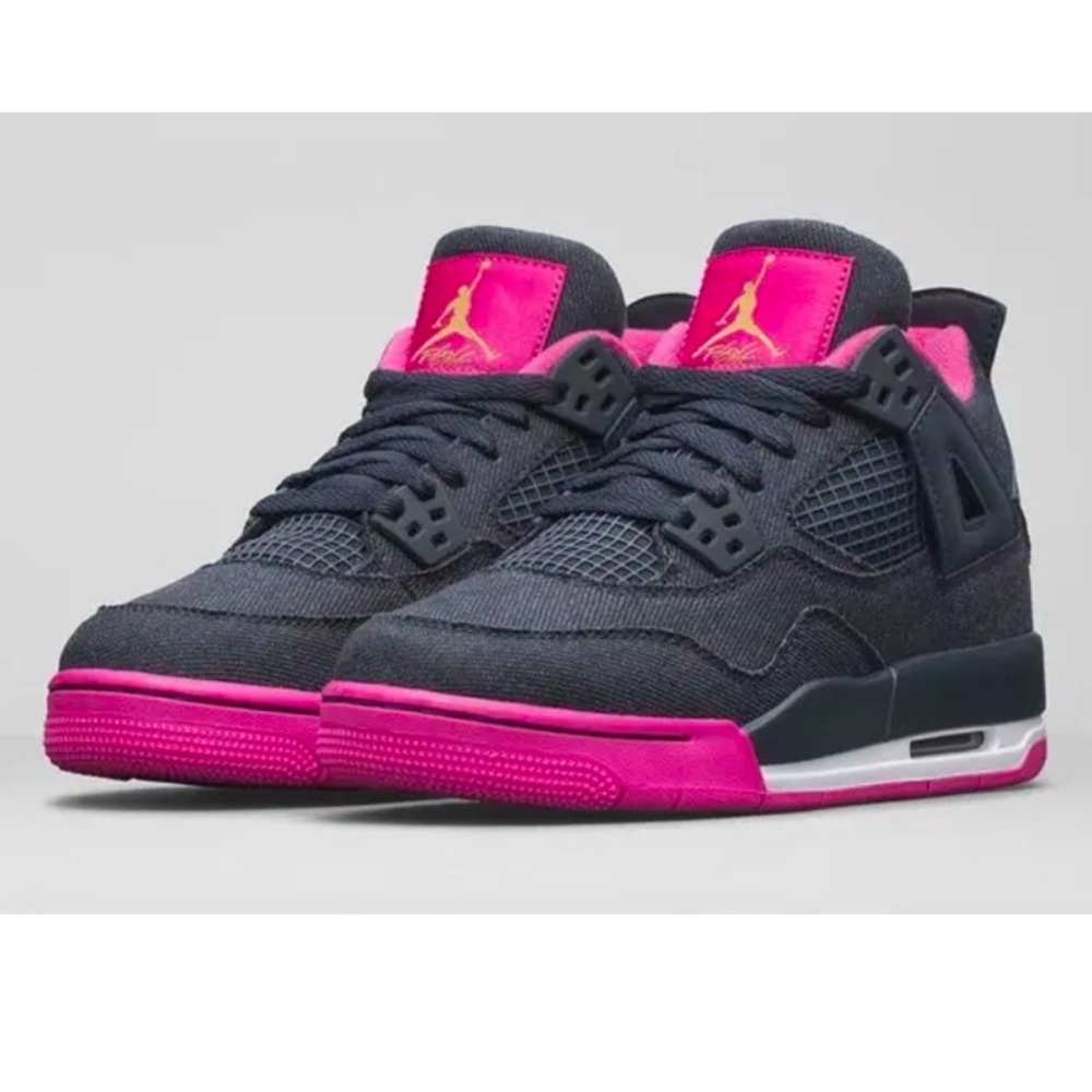 Jordan Women's Sneakers - Black and Pink